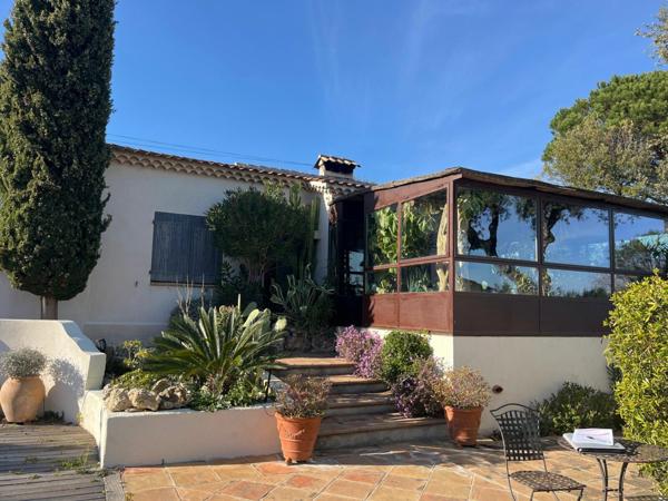 Maison à vendre    6 pièces •  Grimaud