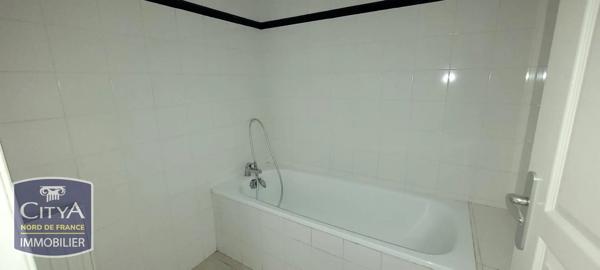 Appartement à louer 3 pièces 58.36m² Saint-Omer (62500)