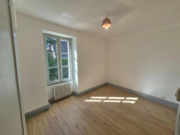Location - Maison Meung-sur-Loire 45130 5 pièces 57 m 2