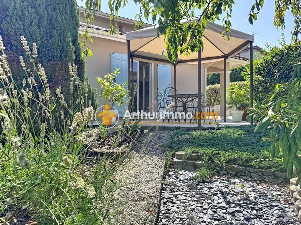 Vente                                                      Maison
                        
                     5 pièces                      155 m2                     à Bourgoin-Jallieu