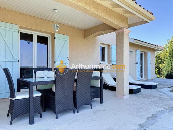 Vente                                                      Maison
                        
                     5 pièces                      155 m2                     à Bourgoin-Jallieu