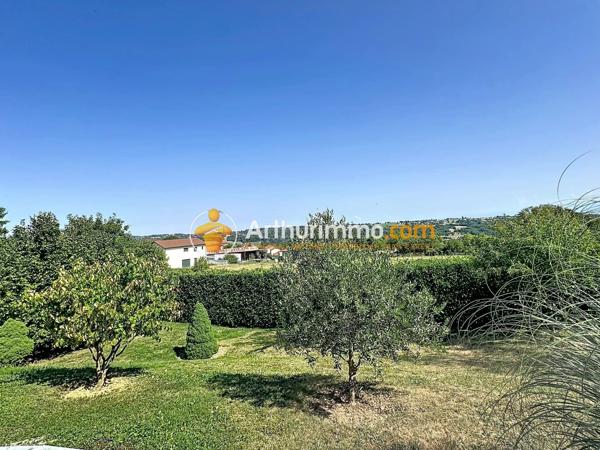 Vente                                                      Maison
                        
                     5 pièces                      155 m2                     à Bourgoin-Jallieu