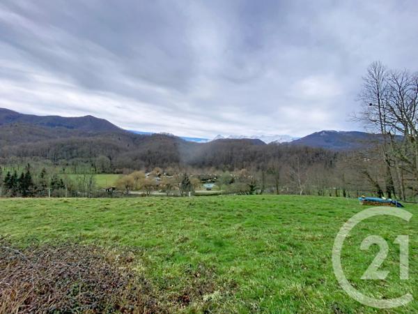 Terrain à vendre  16235 m2 OUST - 09