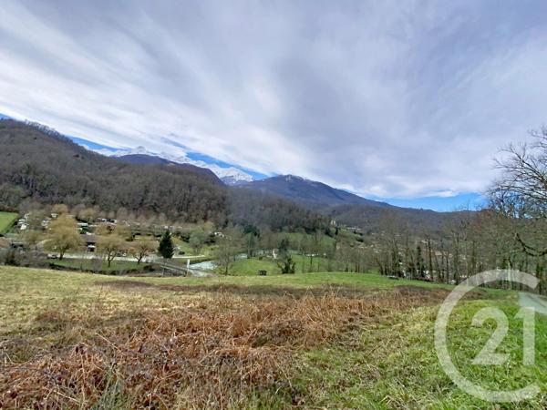 Terrain à vendre  16235 m2 OUST - 09