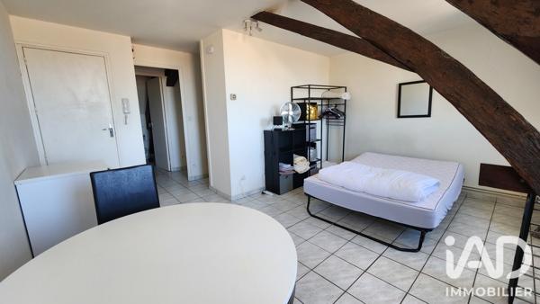 Location studio 25,24 m² Bergerac