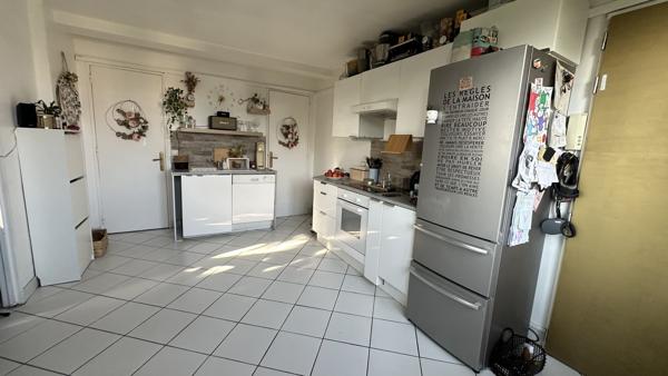 Appartement à EPINAY SUR SEINE (93800)