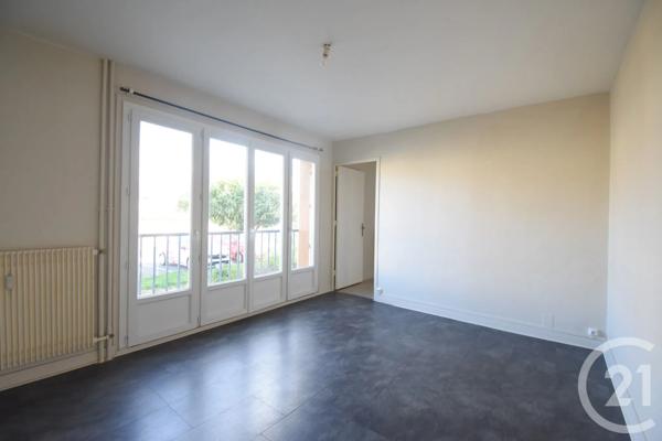Appartement F3 à vendre  3 pièces - 58,14 m 2   CUSSET  - 03