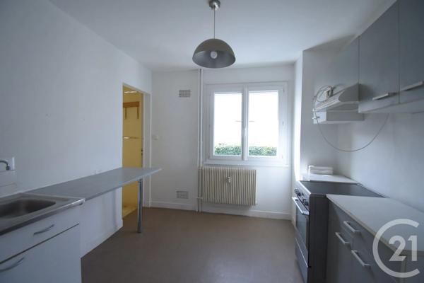 Appartement F3 à vendre  3 pièces - 58,14 m 2   CUSSET  - 03