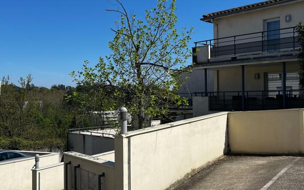 Appartement à vendre    3 pièces • 60 m2 Tassin-la-Demi-Lune