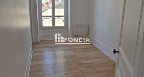 Location Appartement 3 pièces 58.21 m² - Melun 77000