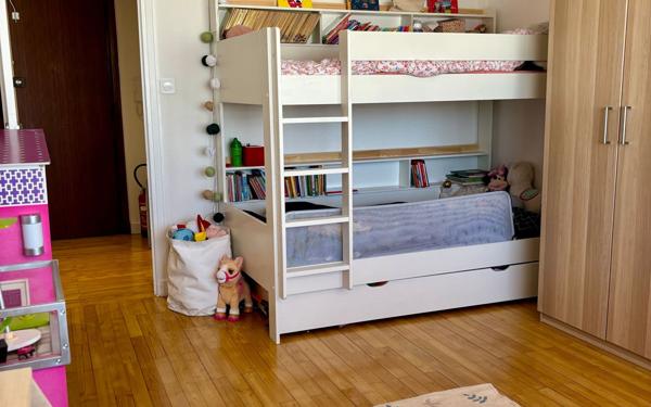 Appartement à vendre    4 pièces • 94,77 m2 Tassin-la-Demi-Lune