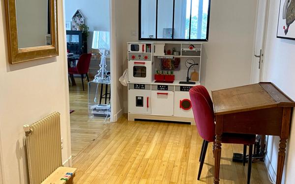 Appartement à vendre    4 pièces • 94,77 m2 Tassin-la-Demi-Lune