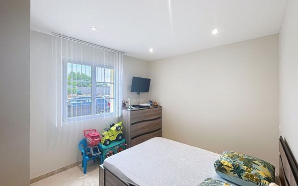 Maison à vendre    4 pièces • 124,80 m2 Saint-Germain-des-Fossés