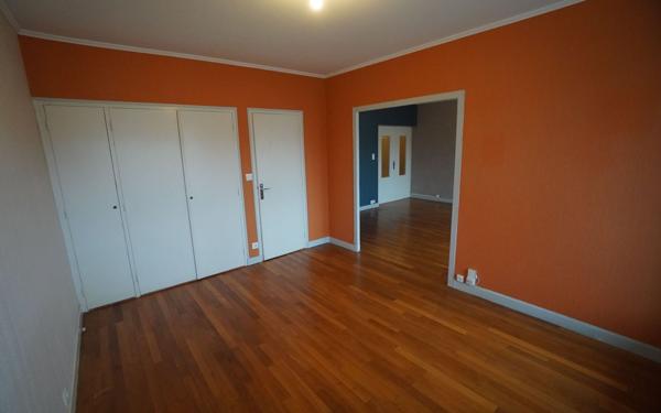 Appartement à louer    3 pièces • 97,27 m2 Dijon