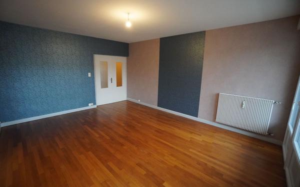 Appartement à louer    3 pièces • 97,27 m2 Dijon