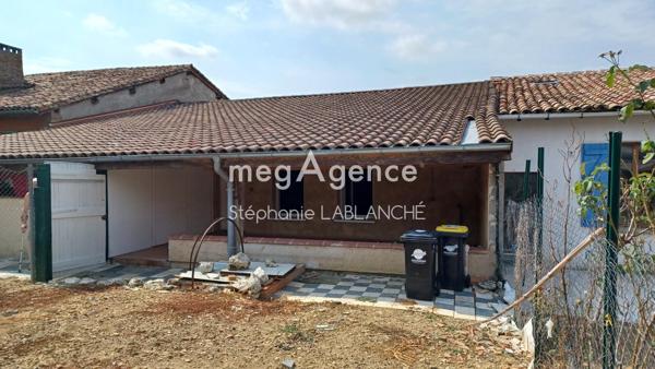 Immeuble à BEAUMONT-DE-LOMAGNE, 82500 - 162m²