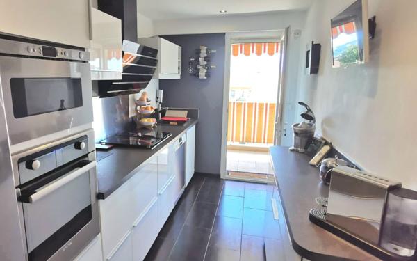 Appartement à vendre    2 pièces • 6 m2 Saint-Laurent-du-Var