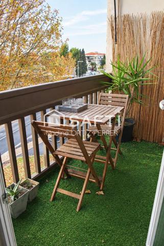 Appartement T3 . 79M². Vue dégagée, aucun vis à vis