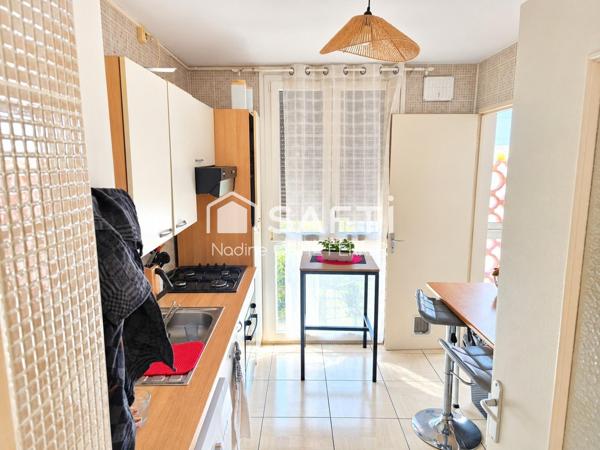 Appartement T3 . 79M². Vue dégagée, aucun vis à vis