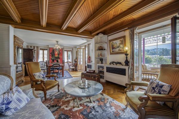 Maison de caractère