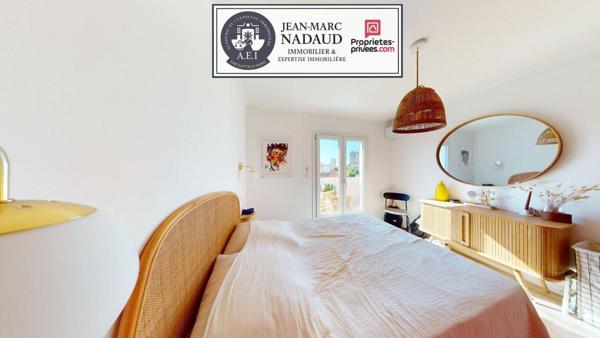 Appartement T3 centre-ville, entièrement rénové, dernier étage traversant, vue dégagée