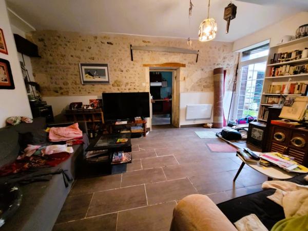 Maison à MIRAMBEAU (17150)