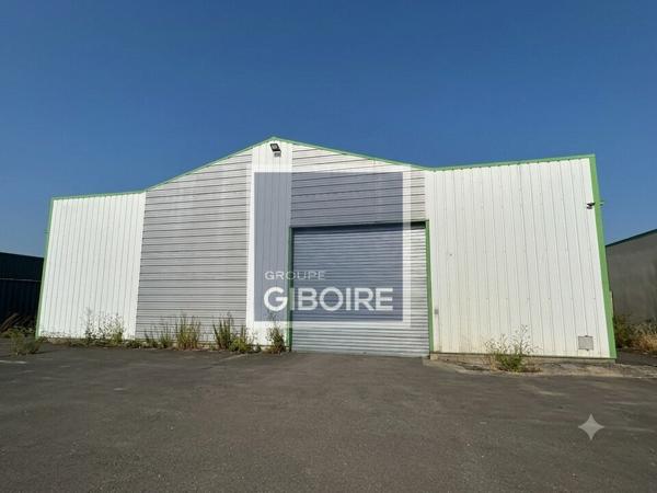 Local d'activites 490 m² à louer SAINT-JACQUES-DE-LA-LANDE (réf : 35.7279)