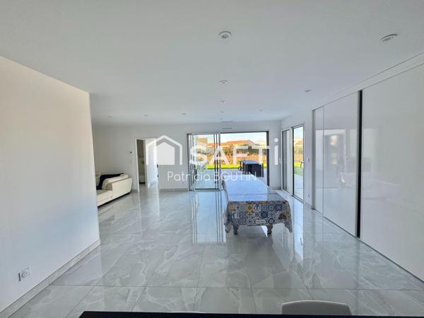 PAVILLON PLAIN PIED 4 CHAMBRES ET GARAGE A CHERVEUX !