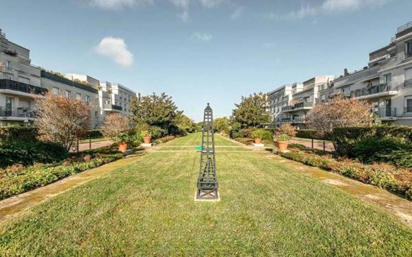 Appartement à vendre    2 pièces • 43,01 m2 Montévrain