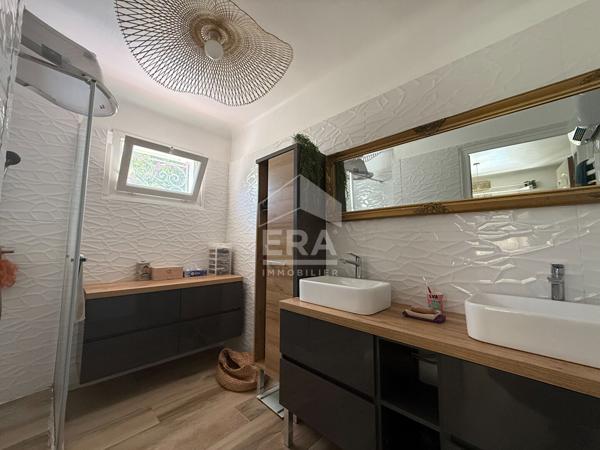 A VENDRE 83470 SAINT MAXIMIN LA SAINTE BAUME MAISON  TYPE 5 DE 147 M² SUR 2300 M² DE JARDIN PISCINE DOUBLE GARAGE ET STUDIO INDEPENDANT