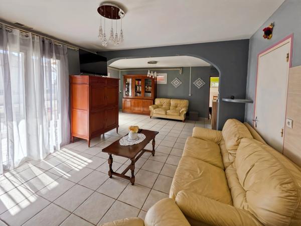 Maison à vendre 7 pièces SAINT AMOUR (39)