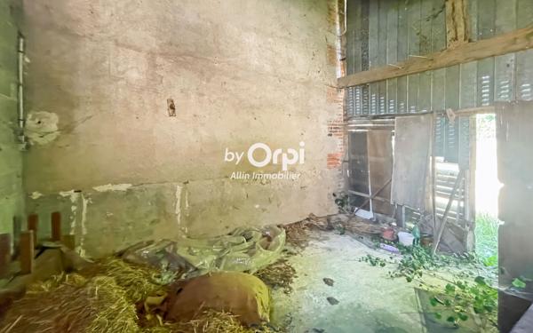 Maison à vendre    3 pièces •  Estivareilles