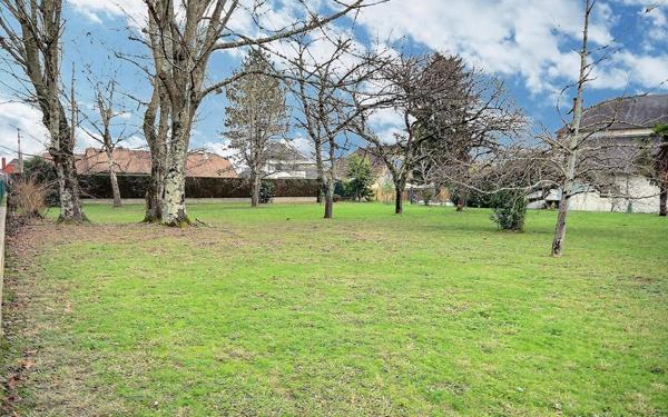 Terrain à vendre    Siros