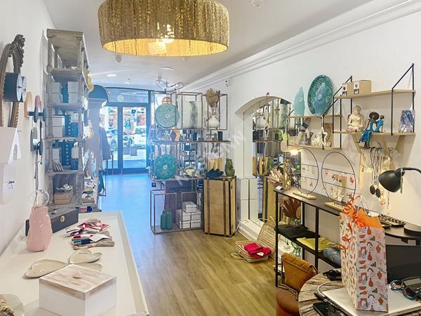 Local commercial à vendre au Beausset - 54 m²