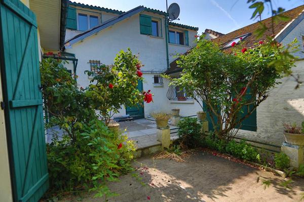 Maison Beauvais 8 pièce(s) 115 m2