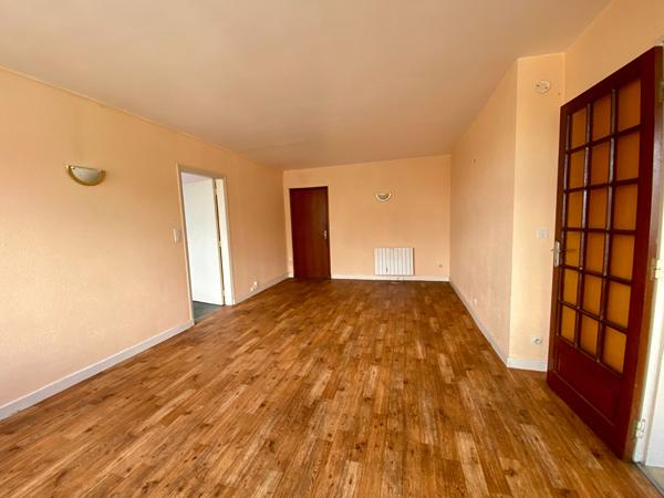 Appartement Loudeac 2 pièce(s) 74 m2