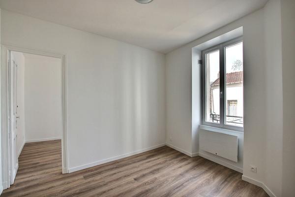 Appartement Aubervilliers 2 pièce(s) 27.75 m2