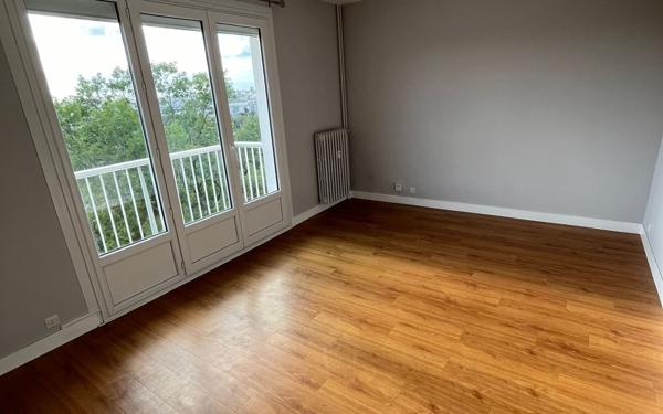 Appartement à louer    1 pièce •  Limoges