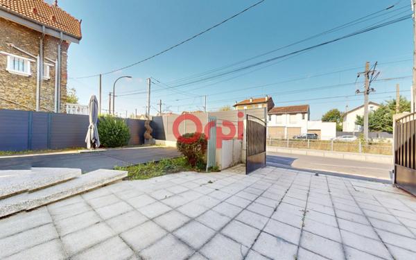 Maison à vendre    5 pièces • 147 m2 Livry-Gargan