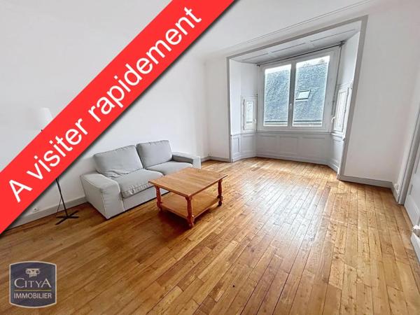Appartement à louer 4 pièces 87.88m² Saint-Brieuc (22000)