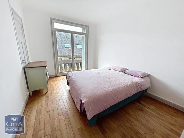 Appartement à louer 4 pièces 87.88m² Saint-Brieuc (22000)
