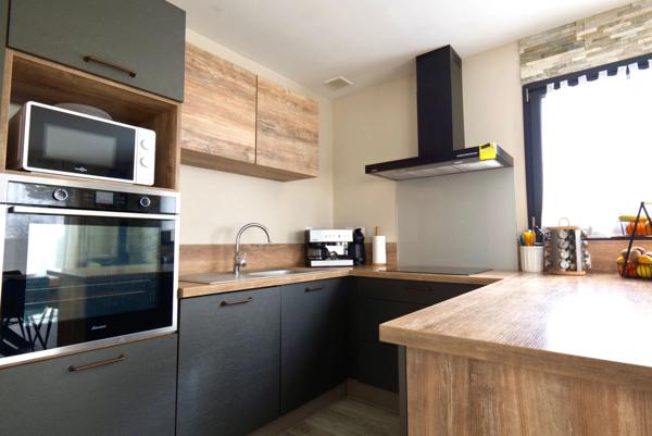 Maison à vendre 6 pièces  (56)