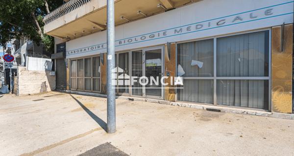À vendre Local commercial 200 m² - Toulon 83000