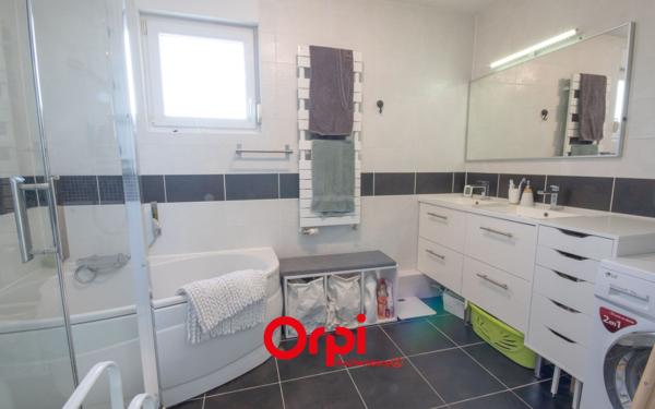 Appartement à vendre    4 pièces • 110 m2 Strasbourg