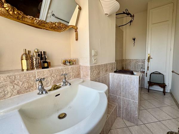 Appartement Marcq En Baroeul 6 pièces 162.38 m2