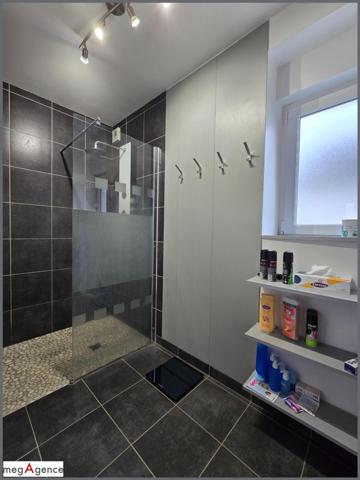 Maison à SAINT-ETIENNE-EN-COGLES, 35460 - 6 pièces 128m²