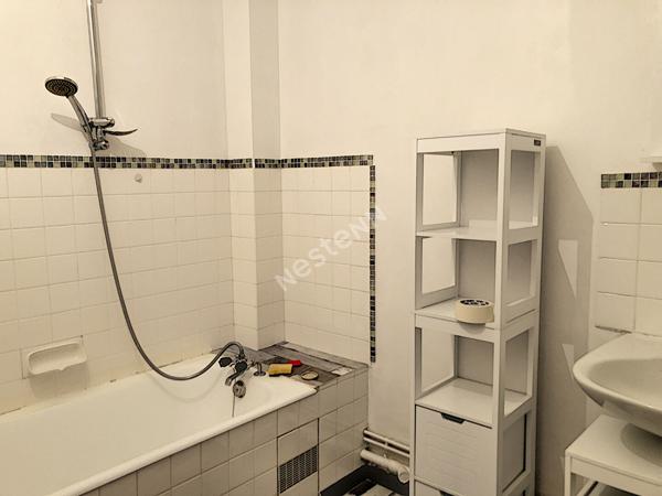 APPARTEMENT TYPE 2 - Kermoysan - Vendu locataire en place (libre en avril)