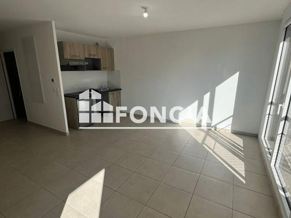 Location Studio 45 m² - ZAC VETROTEX Chambery 73000