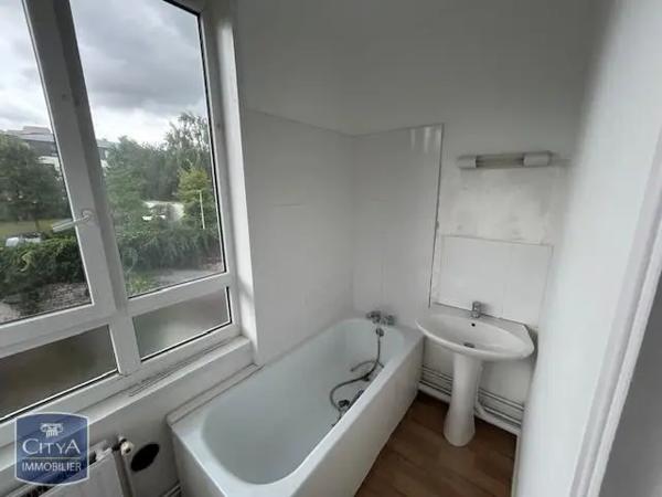 Appartement à louer 2 pièces 43m² Marcq-en-Barœul (59700)