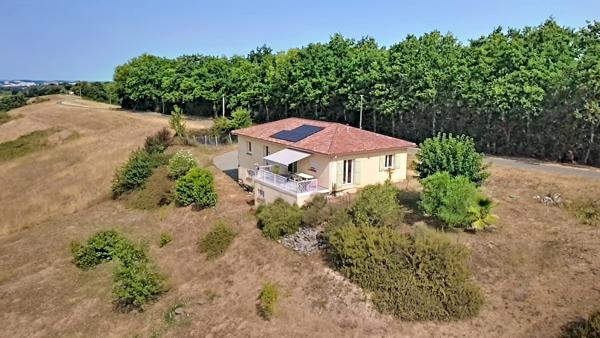 Villa T4 de 114m2 avec garage en sous-sol et jardin
